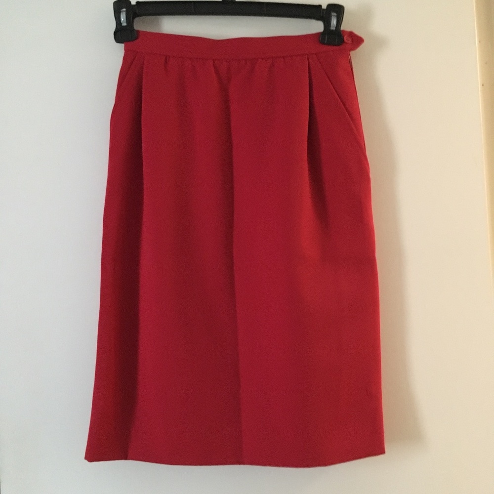 Falls shades of "RED"Vintage YSL SAINT LAURENT Red Wool Pencil Skirt 40